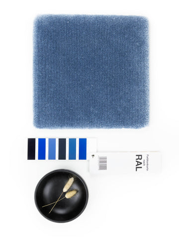 Vloerkleed MOMO Rugs Naturais Smooth Denim Blue