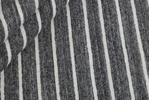 Laagpolig vloerkleed MOMO Rugs Nouveau Stripes Dark Grey Vloerkledenwinkel