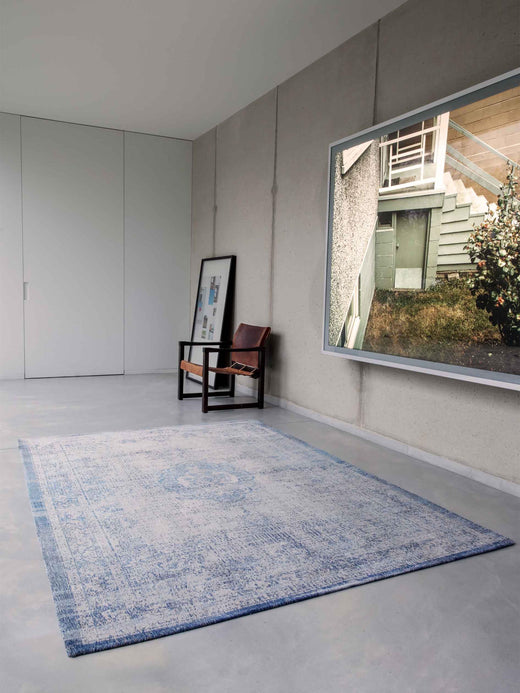 Vloerkleed Louis de Poortere Fading World Collection Medallion 9065 Grey Jeans