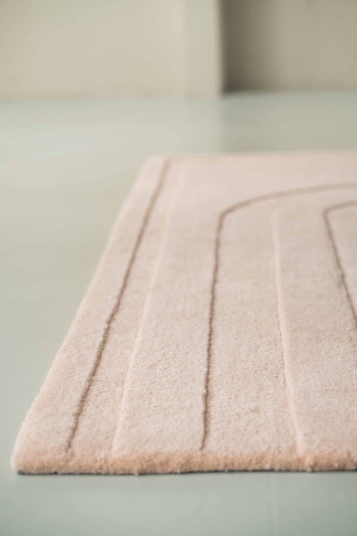 MOMO Rugs Designer Elvire Take A Bow Coral