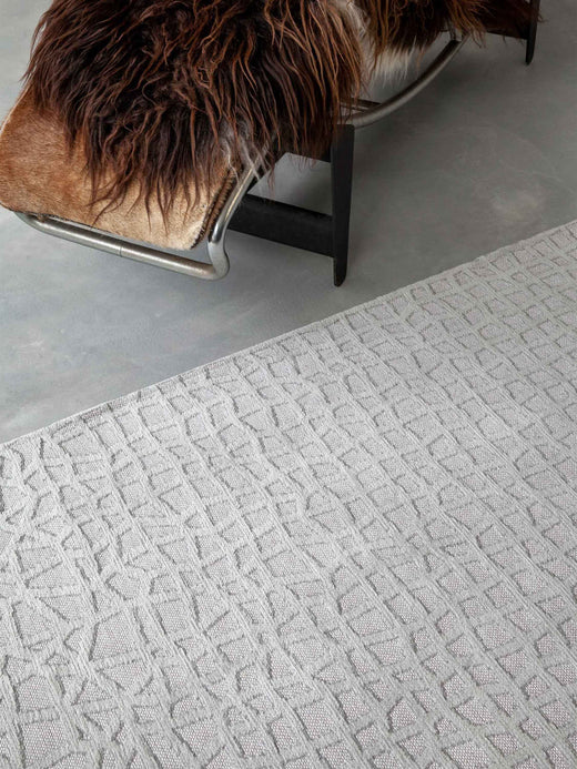 Vloerkleed Louis de Poortere Trammel Structures 9246 Willow White