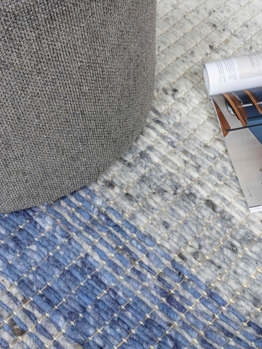 Structuur vloerkleed MOMO Rugs Varenna Blue
