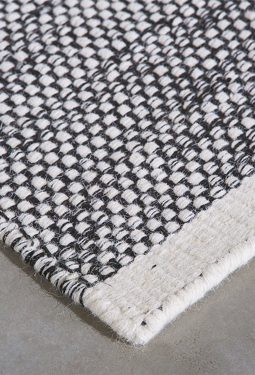 Laagpolig vloerkleed Matta Scandi Black White