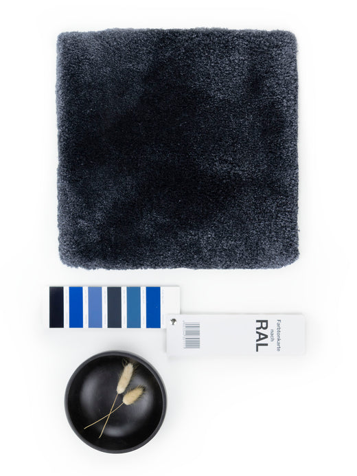 Vloerkleed MOMO Rugs Naturais Smooth Caviar Black